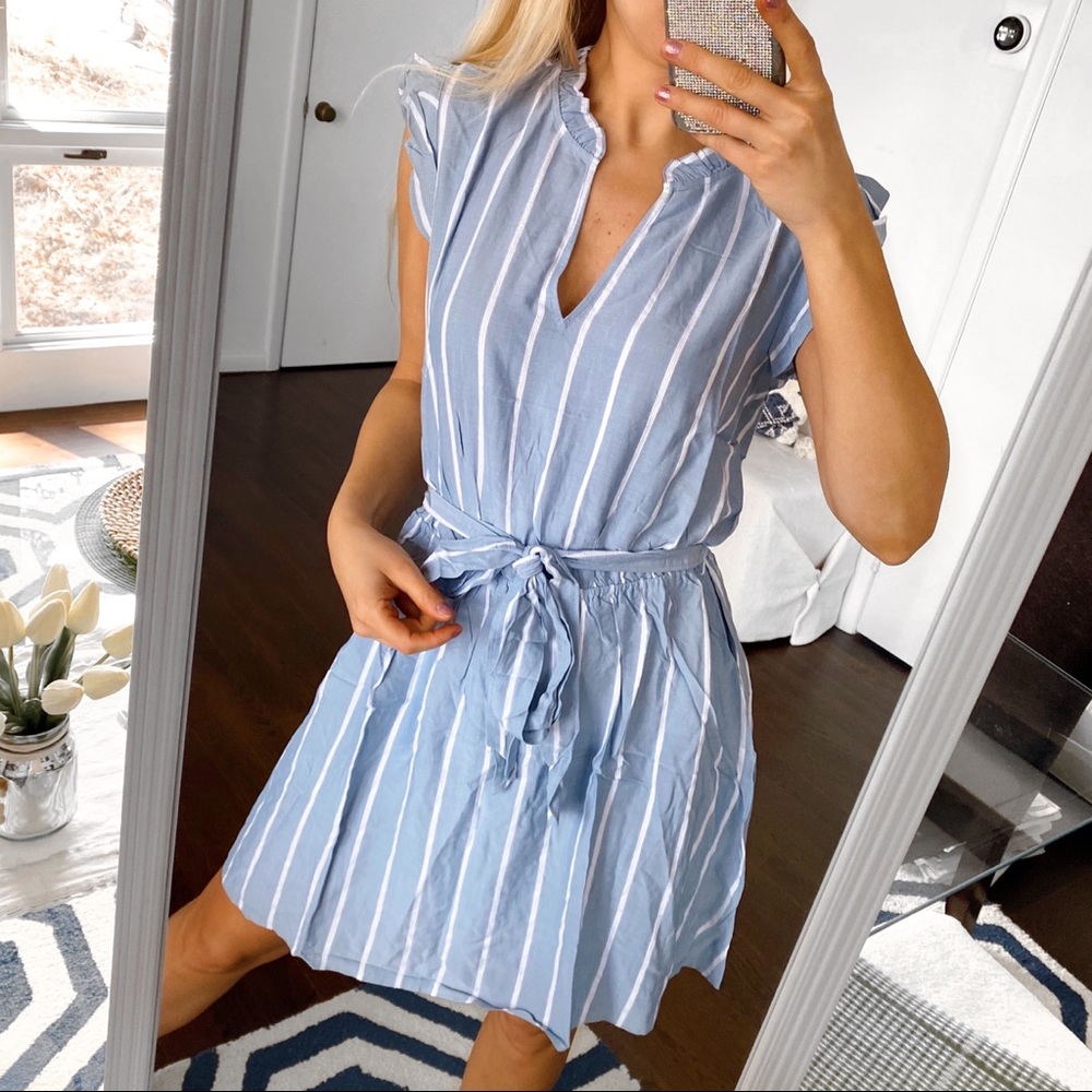 🦋 LOFT BOHO POWDER BLUE WHITE STRIPE BELTED RUFFLE SUMMER DRESS! - Picture 2 of 10